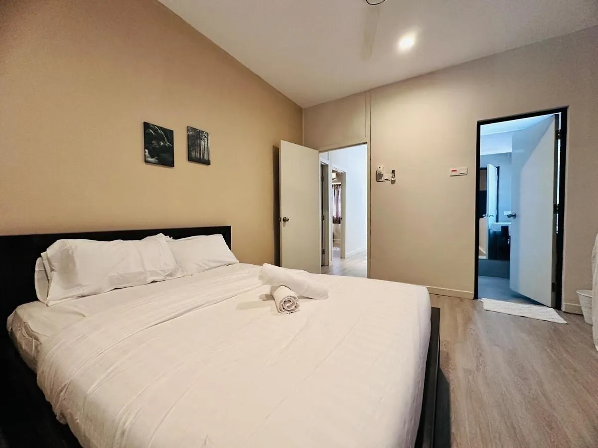 New Island Luxe Retreat Vacation Home 14Pax Nearby Gurney Tanjung Bungah  0*, Tanjung Bungah (Penang) Malaysia