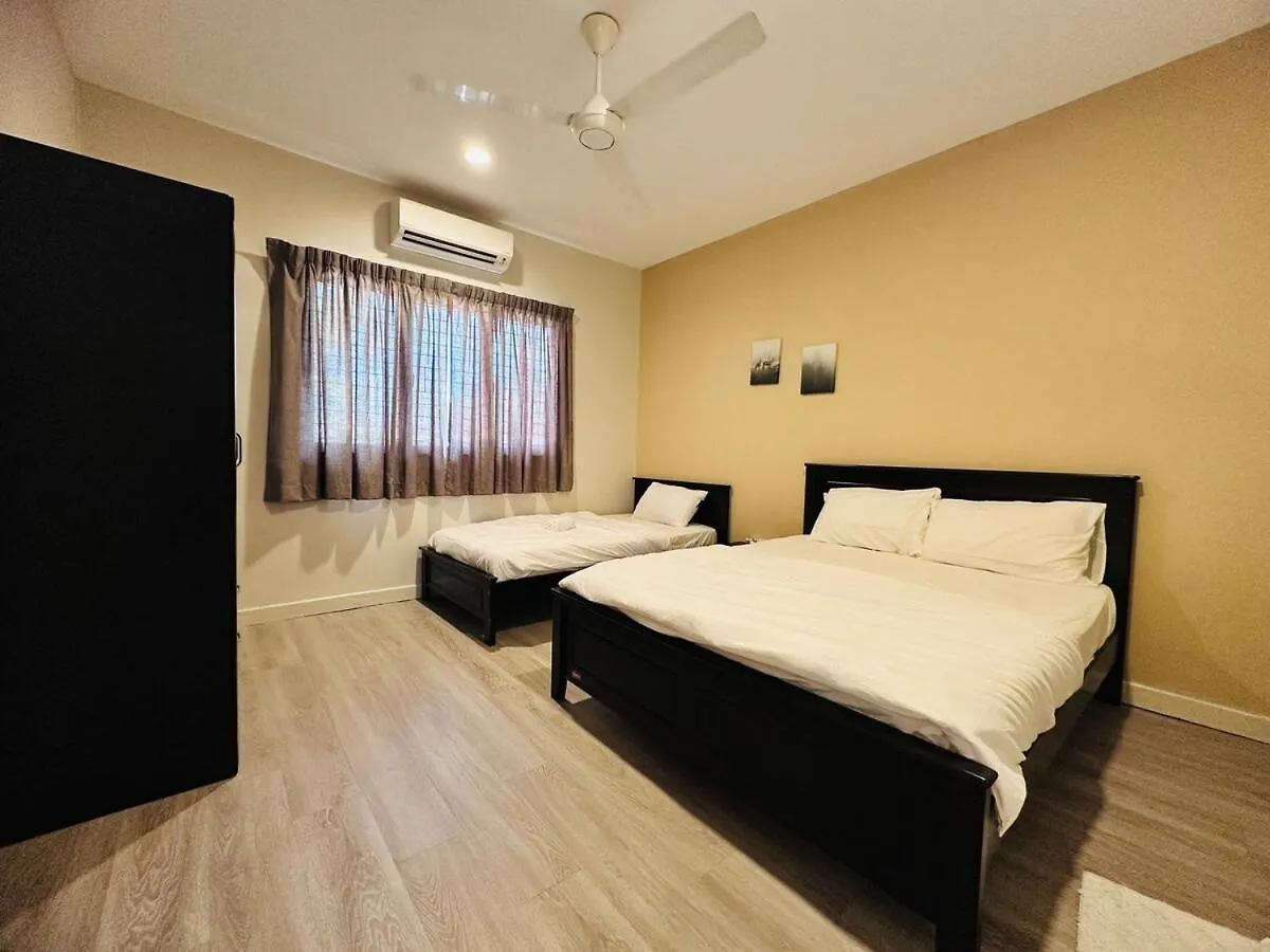 New Island Luxe Retreat Vacation Home 14Pax Nearby Gurney Tanjung Bungah  0*, Tanjung Bungah (Penang)