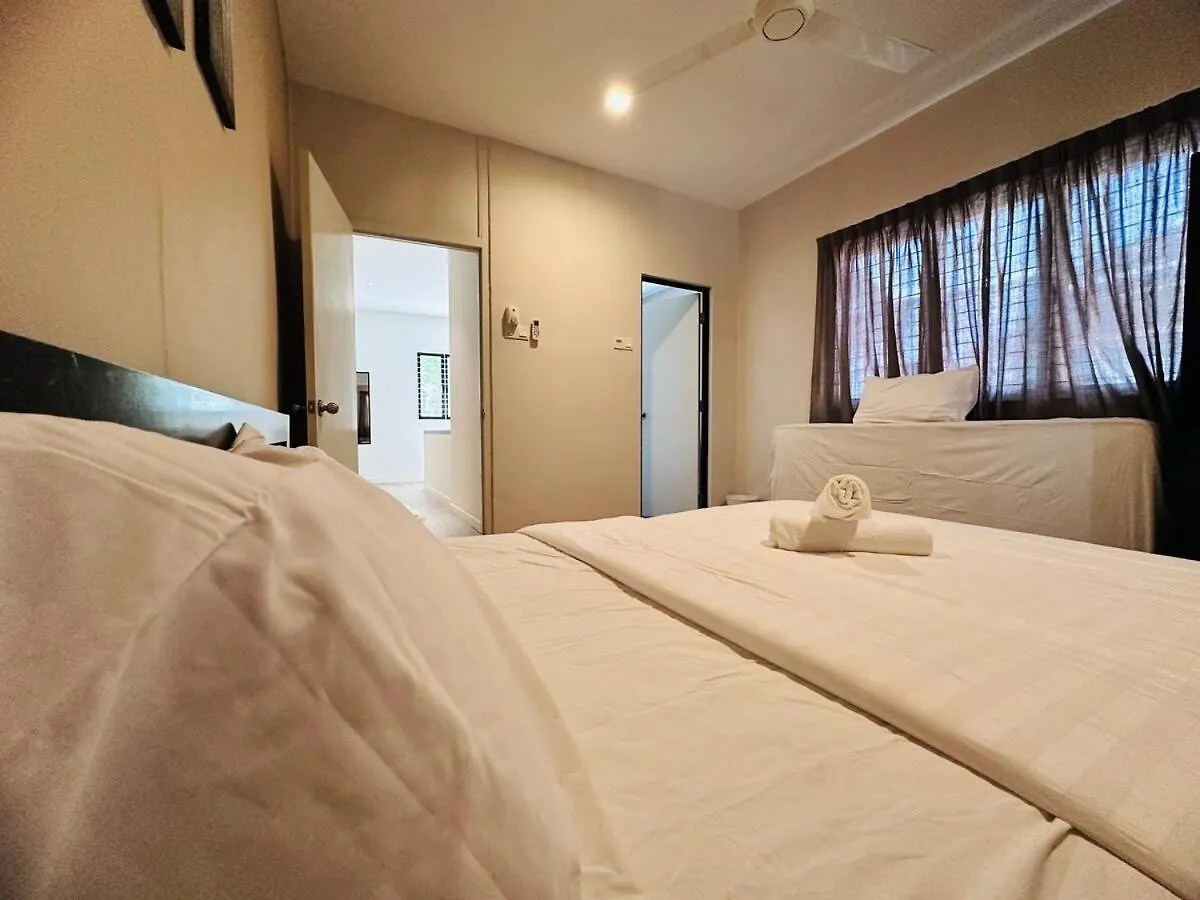 New Island Luxe Retreat Vacation Home 14Pax Nearby Gurney Tanjung Bungah